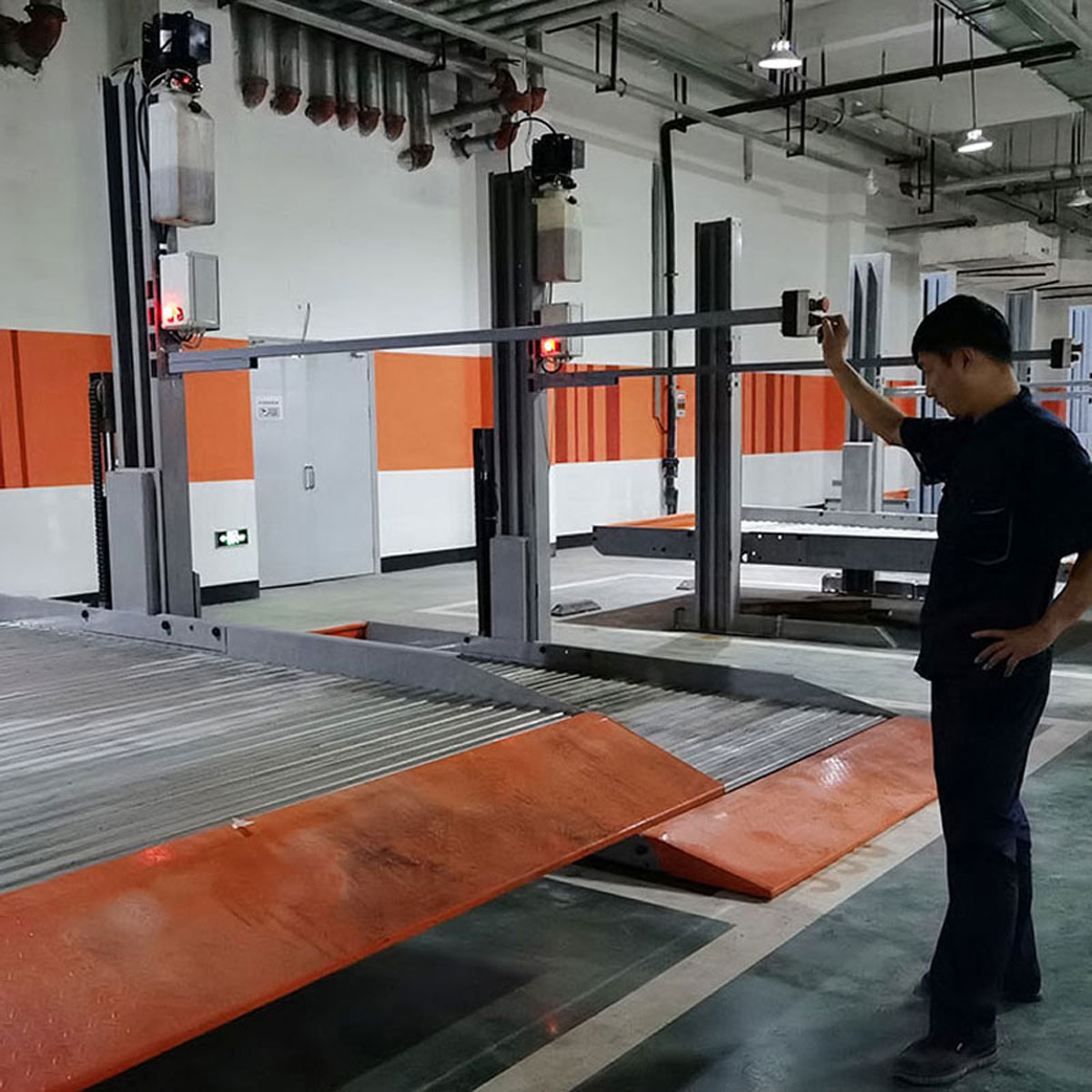 獨(dú)山兩柱式機(jī)械車庫出租